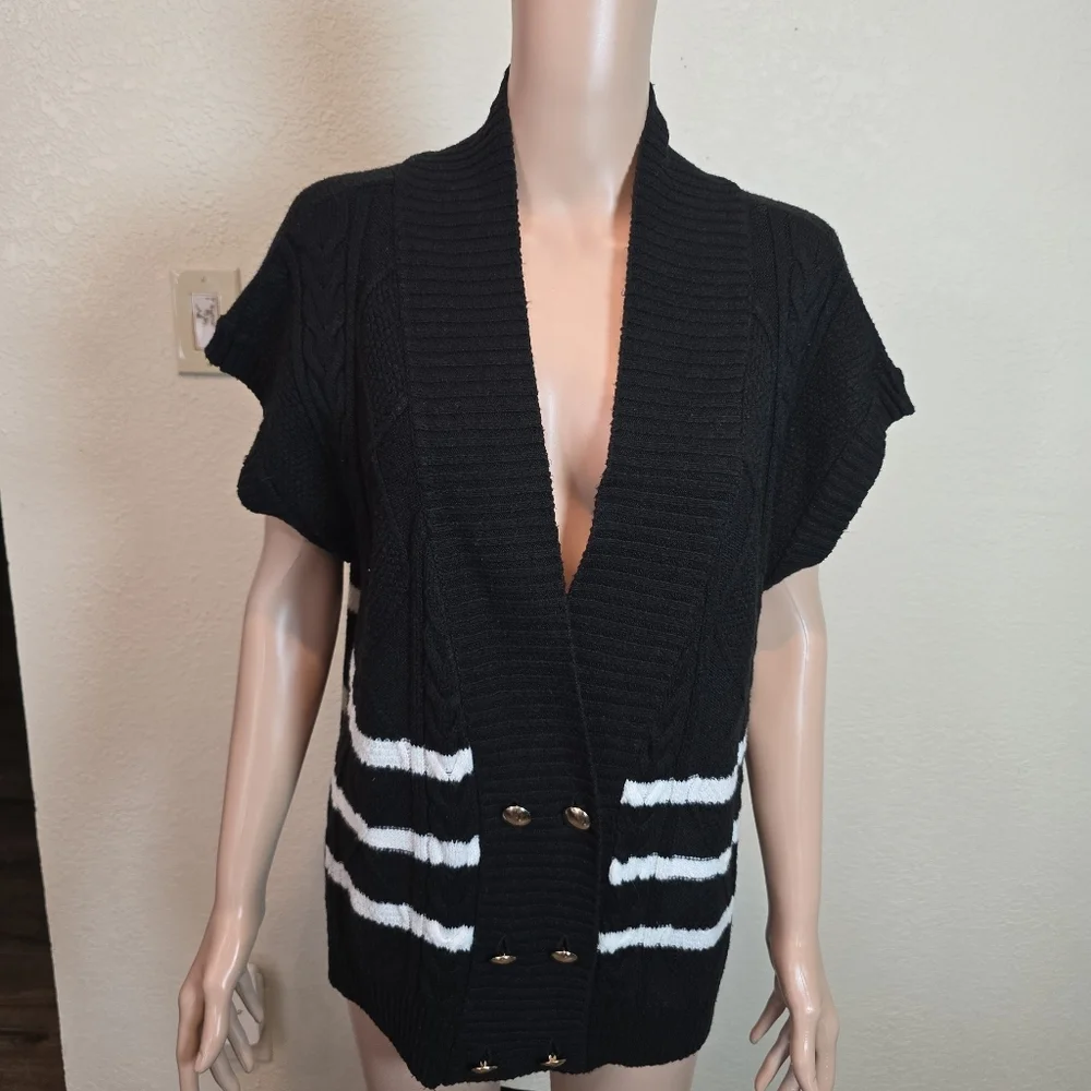 Maeve Sweater Vest Womens Small Cable Knitted Cap Sleeve Gold Buttons - Picture 3 of 13